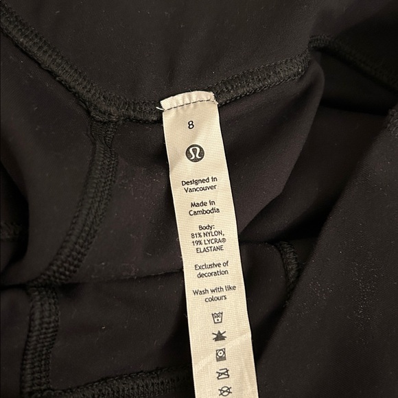 Worn once - LULULEMON Align High-Rise Cropped Jogger Pants - Black - Picture 2 of 9